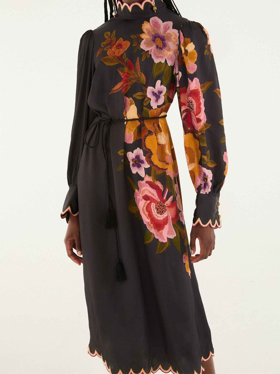 Elegant Flower Embroidered Scalloped Hem Dress