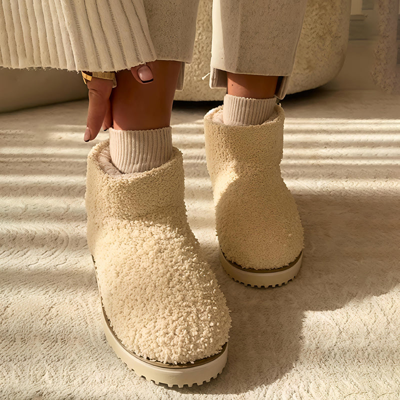 Comfortable Flat-soled Snow Boots