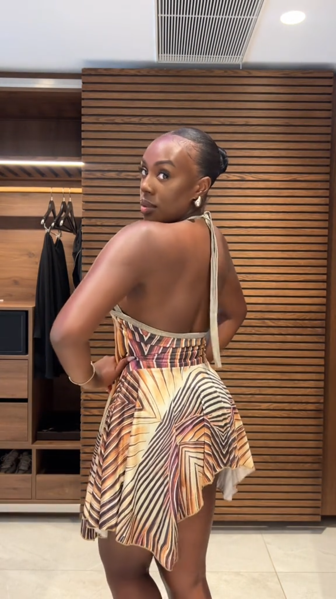 Brown Sleeveless Abstract Print Mini Dress