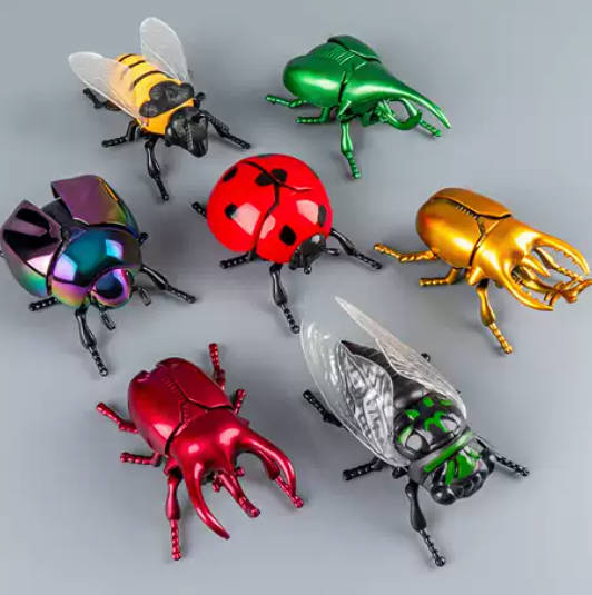 Wind-Up Beetle Set