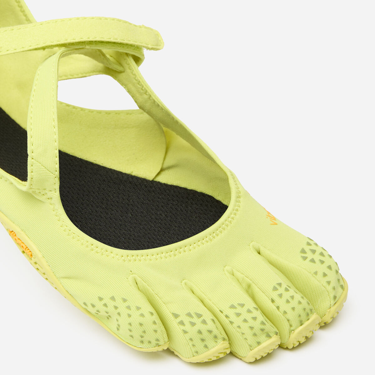 Yellow Five-Toe Training Shoes