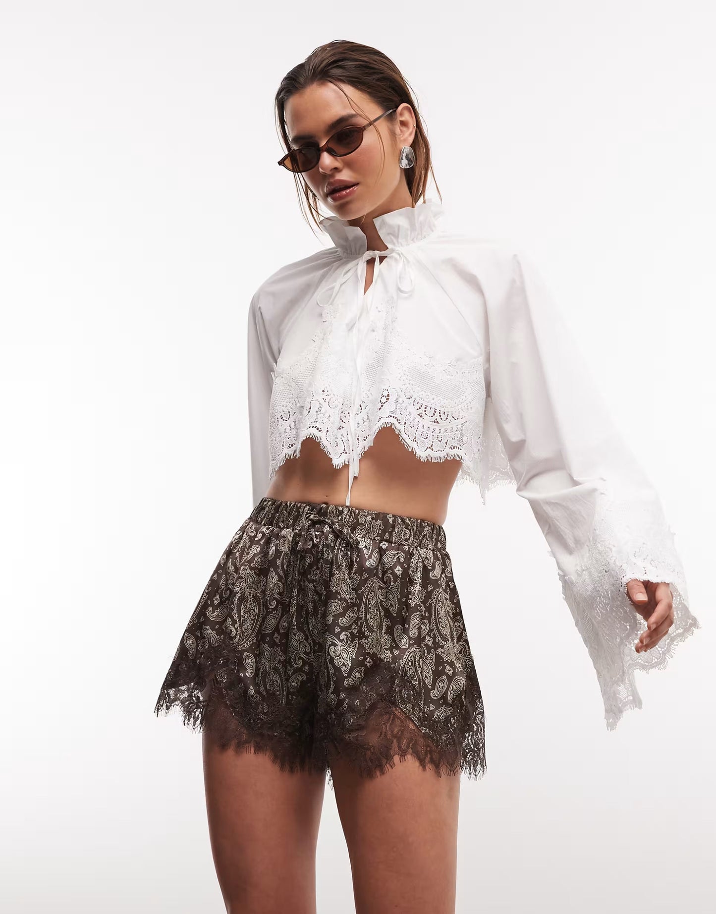Shirt With Bell Sleeves and A Scalloped Lace Hem