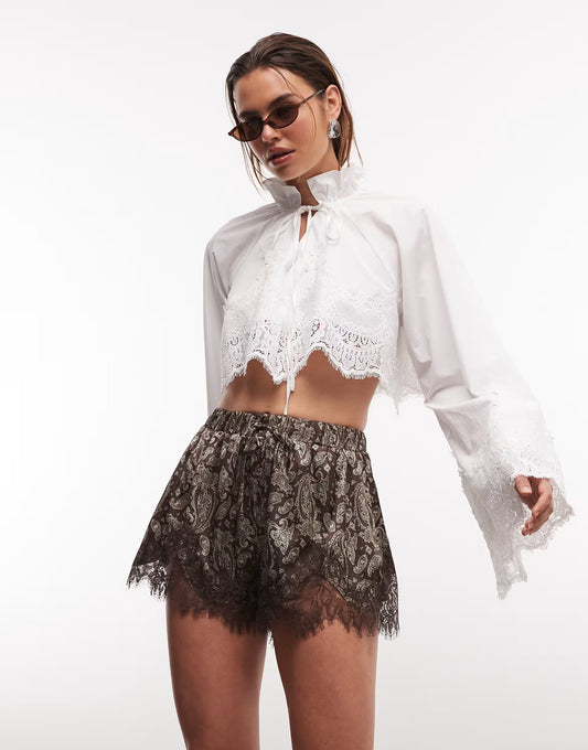 Shirt With Bell Sleeves and A Scalloped Lace Hem