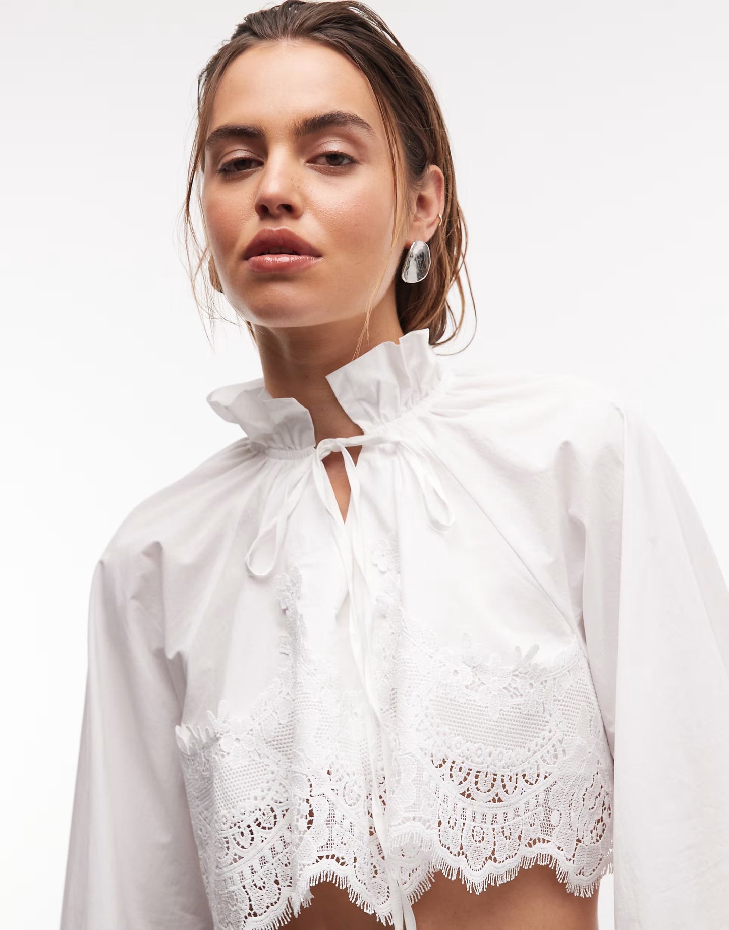 Shirt With Bell Sleeves and A Scalloped Lace Hem