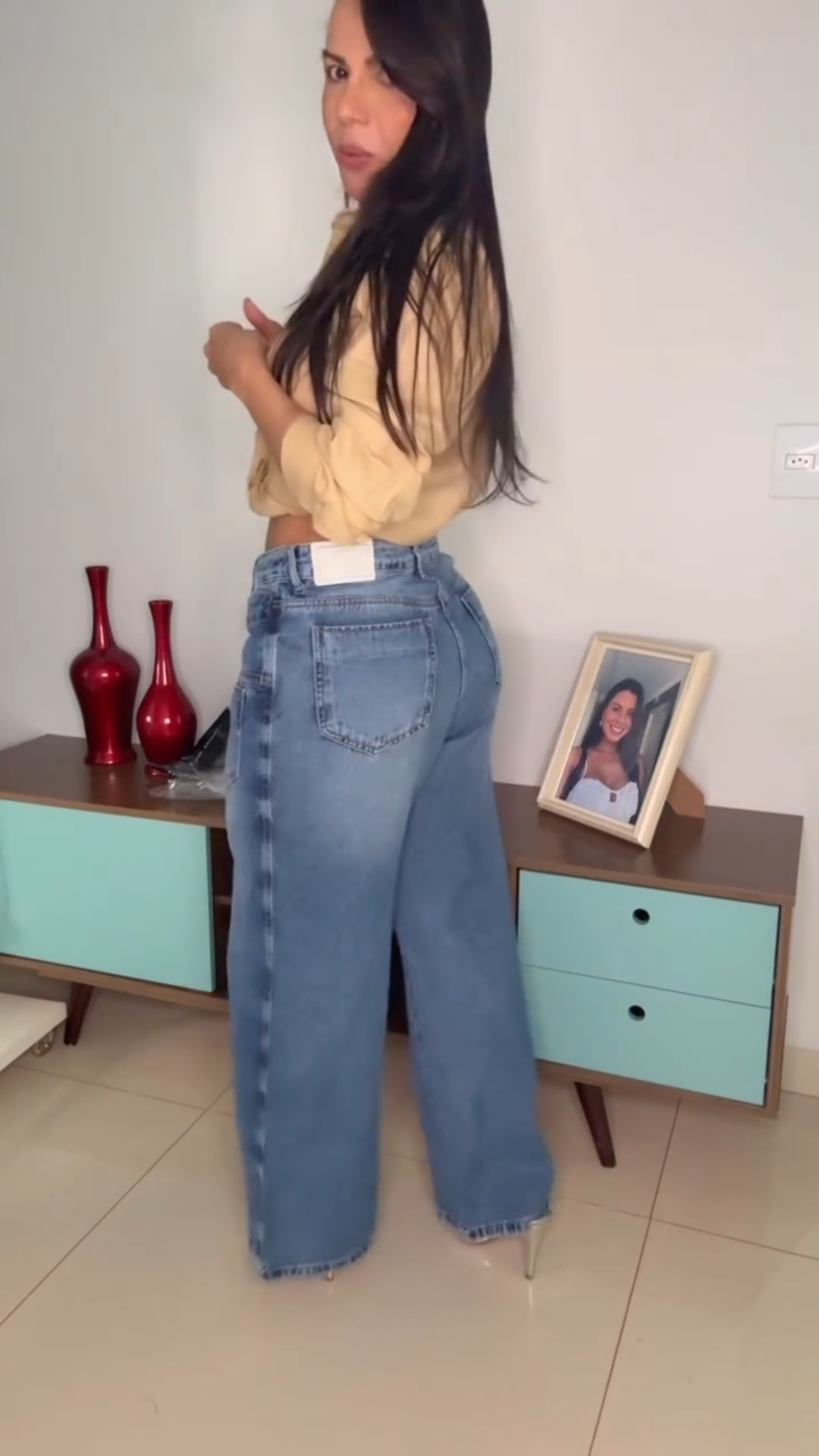 Irregular Jeans