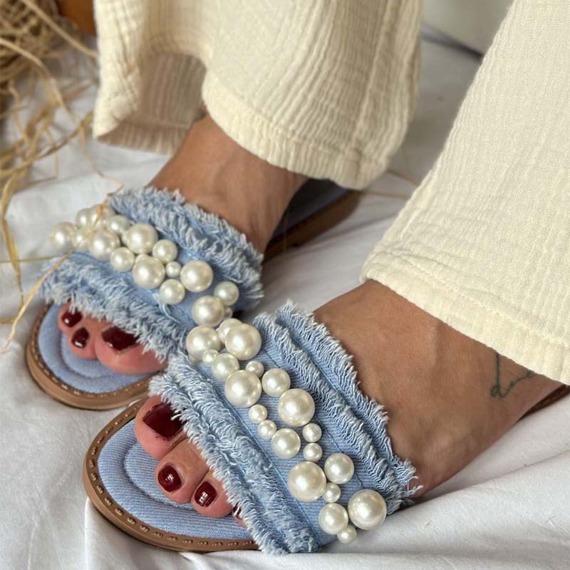 Pearl Detail Flat Slippers