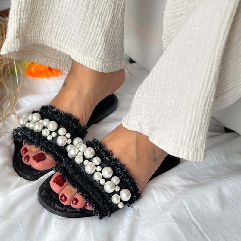 Pearl Detail Flat Slippers